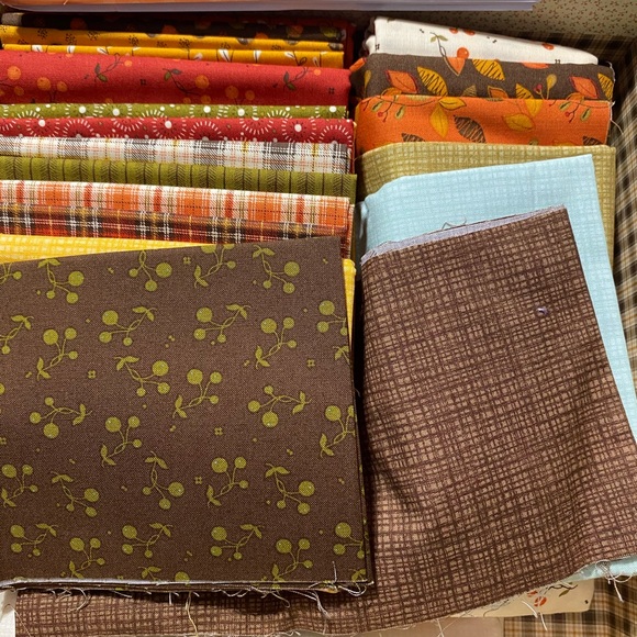 Autumn Gathering Quilt Kit - Multicolor - Picture 4 of 4